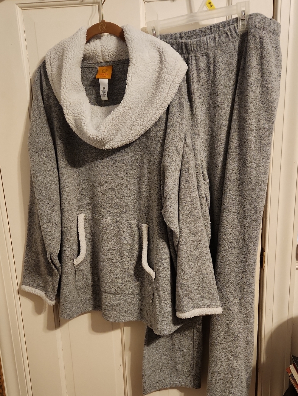 Ruby Rd. Gray Cowl Pullover w/White Sherpa Type Trim With Matching Comfy Pants